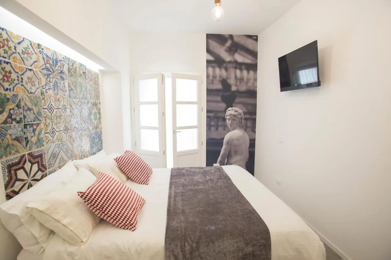 Real Fonderia B&B Palermo 3*,  Italia